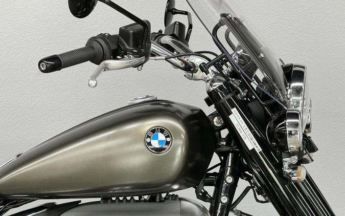 2022 BMW R 18 Classic Manhattan Metallic Matte