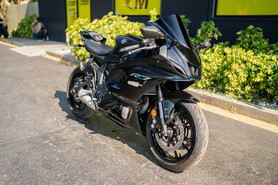 2022 Yamaha YZF-R7