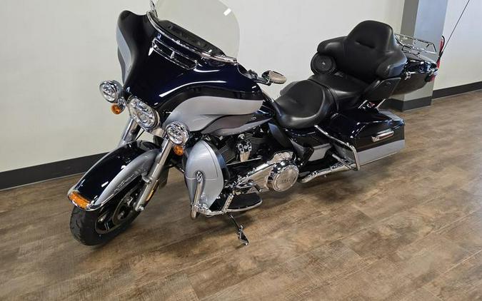 2019 Harley-Davidson® FLHTKL - Ultra Limited Low