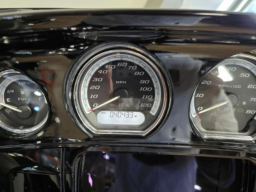 2019 Harley-Davidson® FLHTKL - Ultra Limited Low