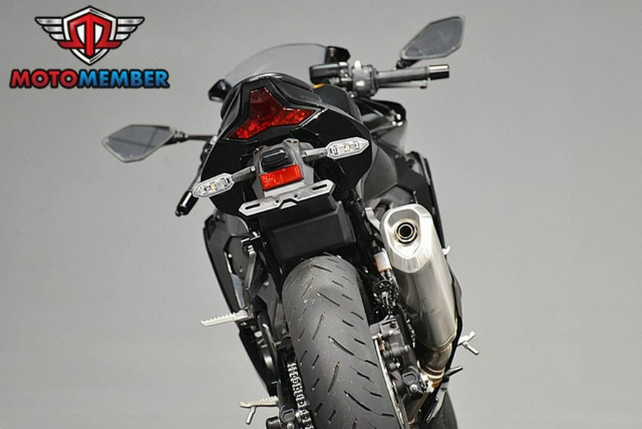 2025 Kawasaki NINJA ZX-4R ABS