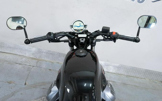 2023 Moto Guzzi V7 Special Edition