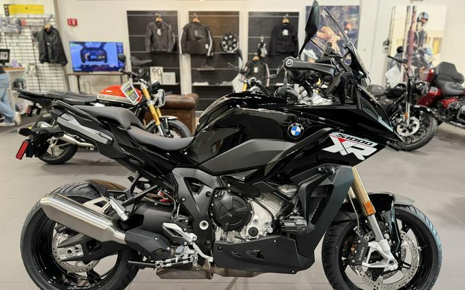 2026 BMW S 1000 XR