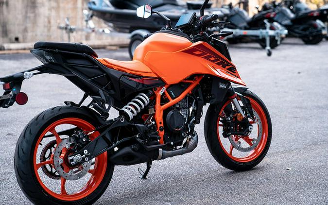 2024 KTM 390 Duke