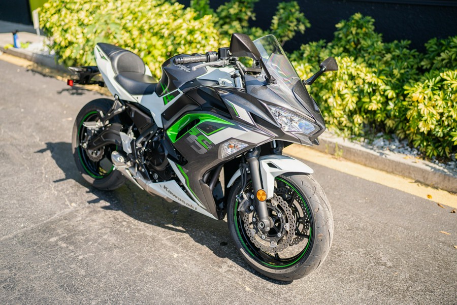 2022 Kawasaki Ninja 650