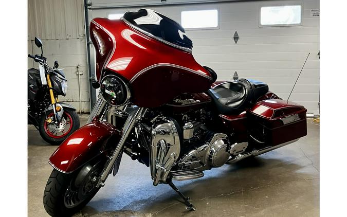 2009 Harley-Davidson® FLHX - Street Glide