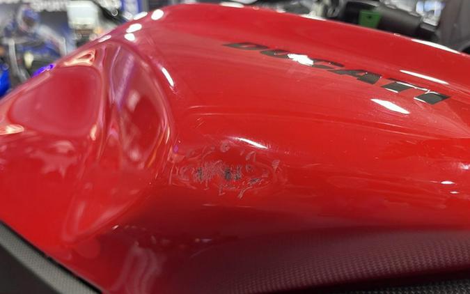 2024 Ducati Diavel V4 Red