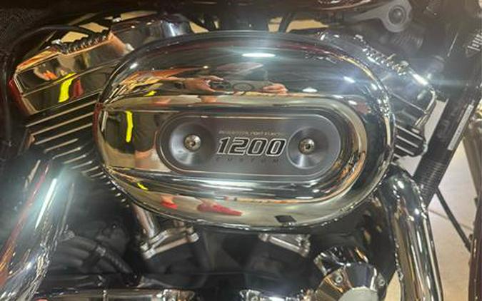 2009 Harley-Davidson Sportster® 1200 Custom