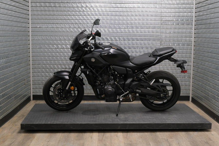 2025 YAMAHA MT07