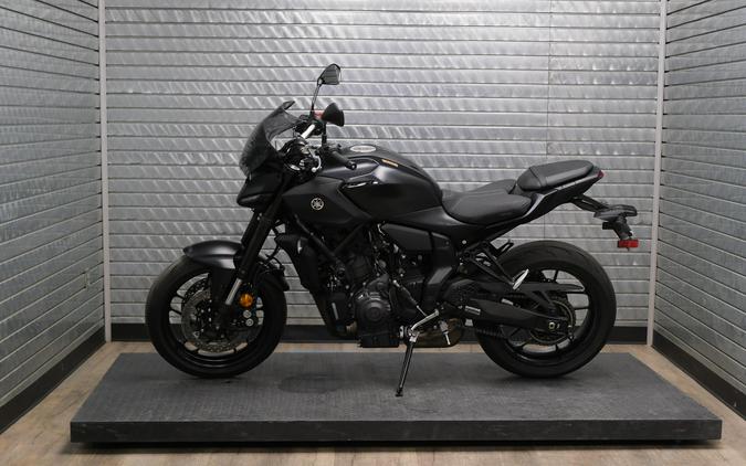 2025 YAMAHA MT07