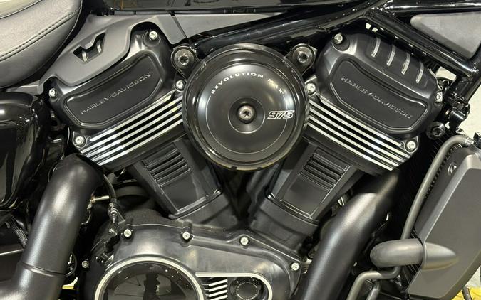 2026 Harley-Davidson® Nightster® Vivid Black - Black