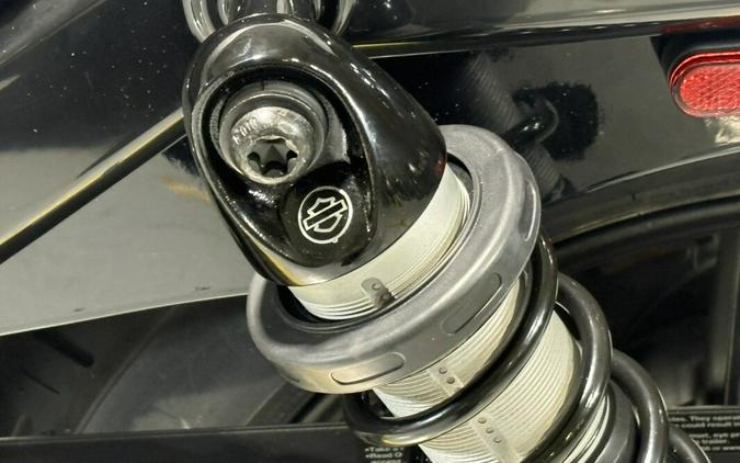 2026 Harley-Davidson® Nightster® Vivid Black - Black