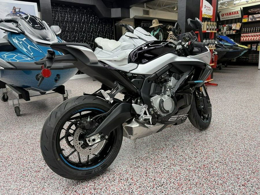 2026 CFMOTO SS 675