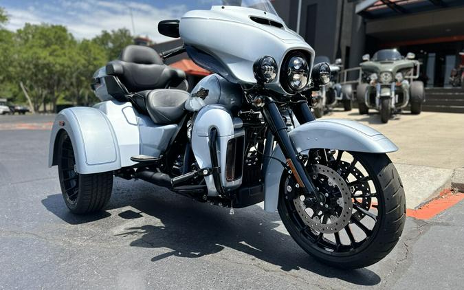 FLHTCUTG 2025 Tri Glide® Ultra