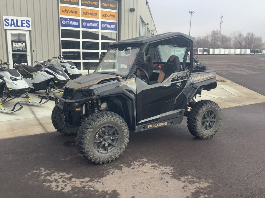 2023 Polaris GENERAL XP 1000 Ultimate Black Crystal