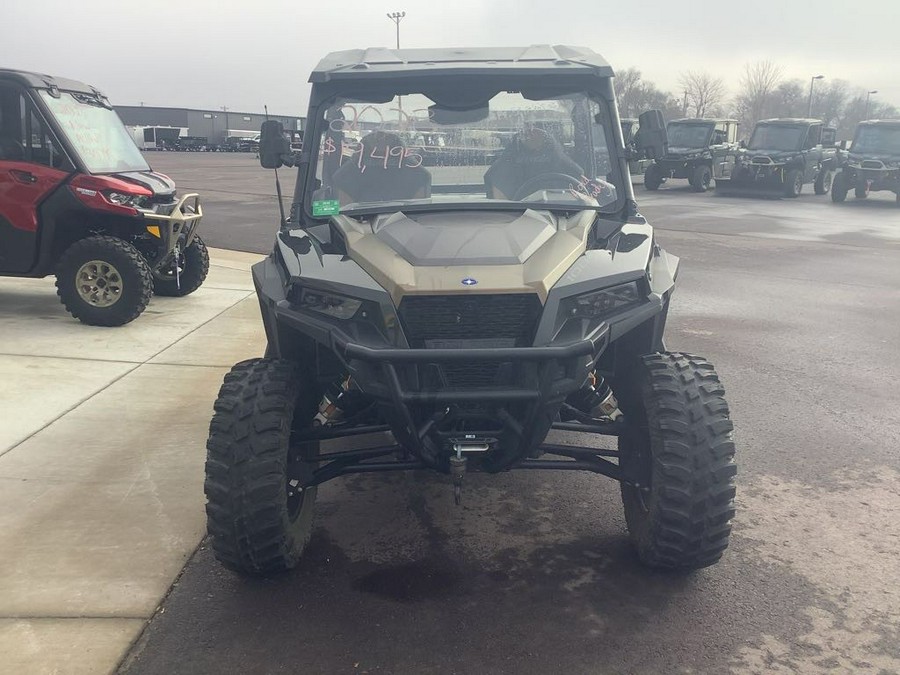2023 Polaris GENERAL XP 1000 Ultimate Black Crystal