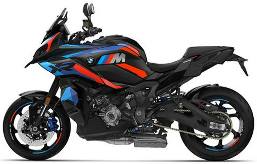 2026 BMW M 1000 XR