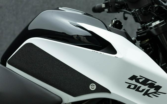 2021 KTM 390 DUKE W/ABS
