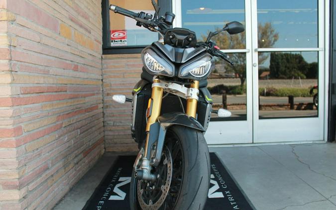 2022 Triumph Speed Triple 1200 RS Matte Silver Ice