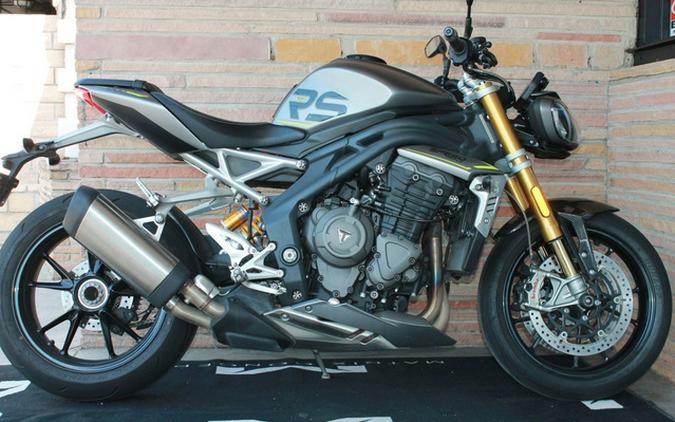 2022 Triumph Speed Triple 1200 RS Matte Silver Ice