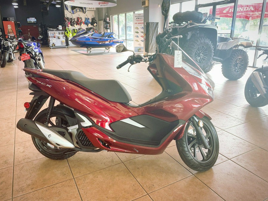 2020 Honda® PCX150