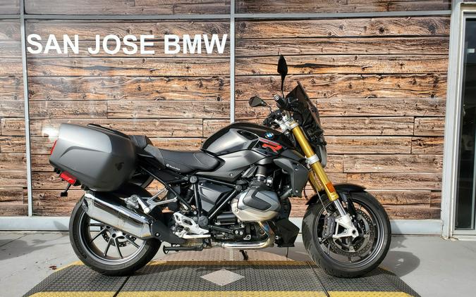 2020 BMW R 1250 R Review with Select Package (21 Fast Facts)