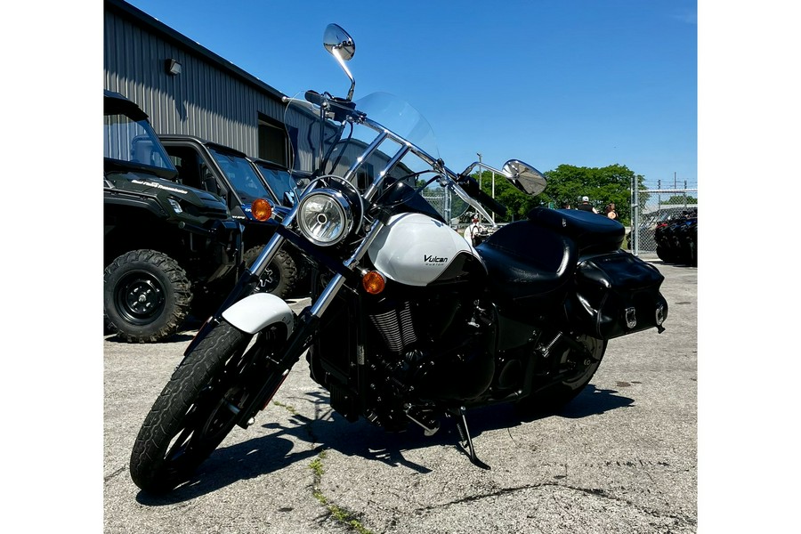 2016 Kawasaki Vulcan 900 Custom