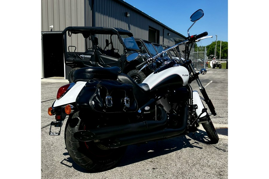 2016 Kawasaki Vulcan 900 Custom