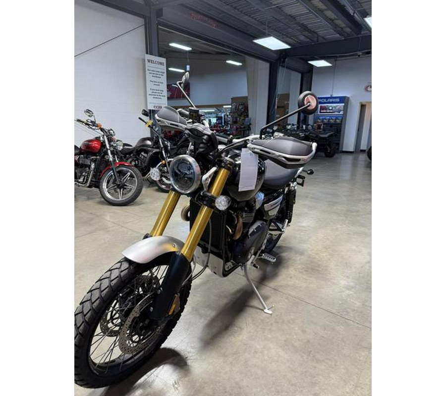 2025 Triumph SCRAMBLER 1200 XE