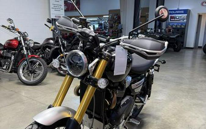 2025 Triumph SCRAMBLER 1200 XE