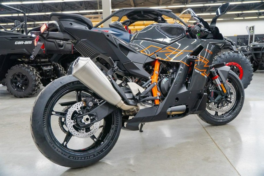 2026 KTM RC 990 R