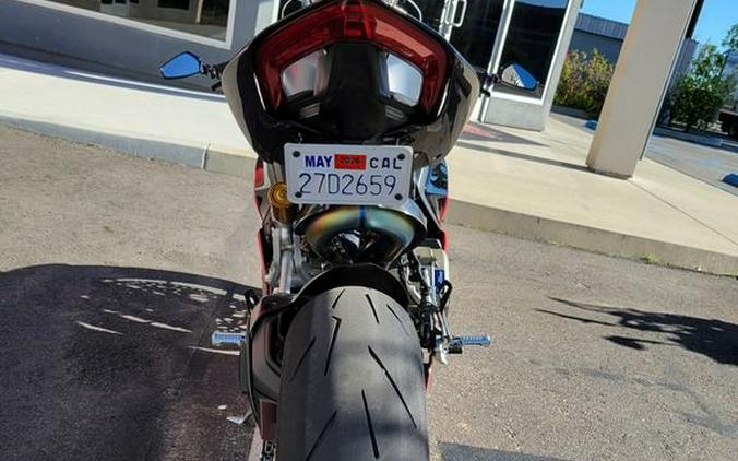 2025 Ducati Panigale V2 Superquadro Final Edition