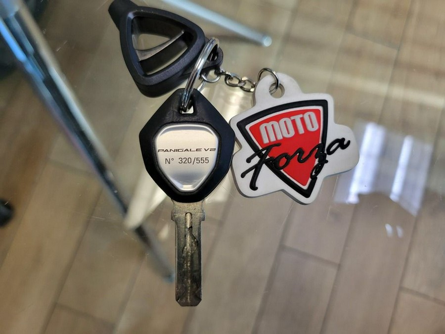 2025 Ducati Panigale V2 Superquadro Final Edition