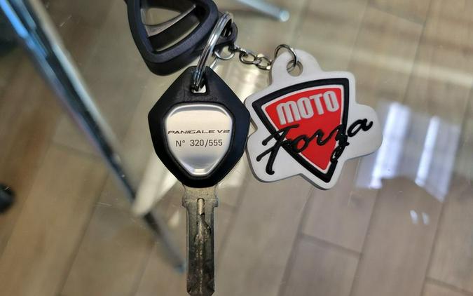 2025 Ducati Panigale V2 Superquadro Final Edition