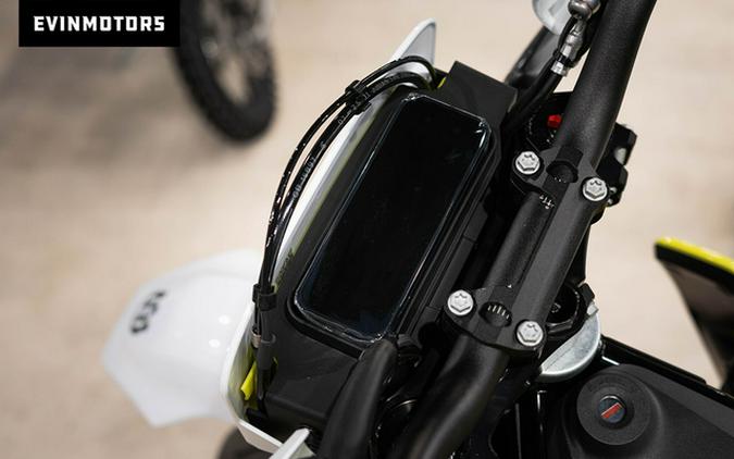 2026 Husqvarna Motorcycles Supermoto 701