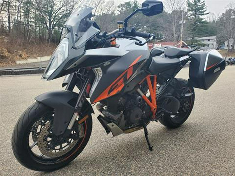 2017 KTM 1290 Super Duke GT