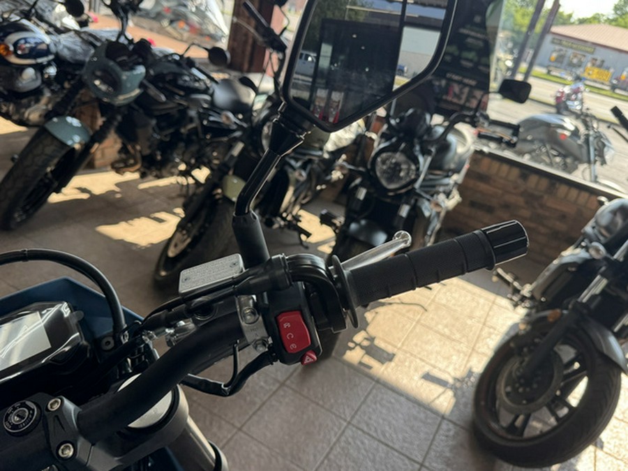 2025 Suzuki DR-Z 4SM