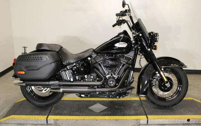 2024 Harley-Davidson® FLHCS - Heritage Classic