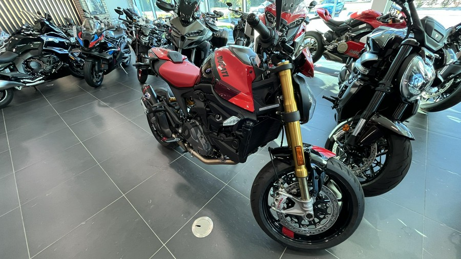 2025 Ducati MONSTER SP 937