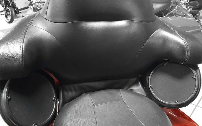 2014 Harley-Davidson® FLHTCU - Electra Glide® Ultra Classic®