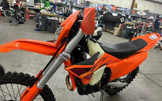 2026 KTM 450 XCF-W
