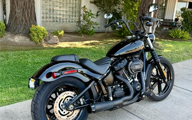 FXBBS 2023 Street Bob 114