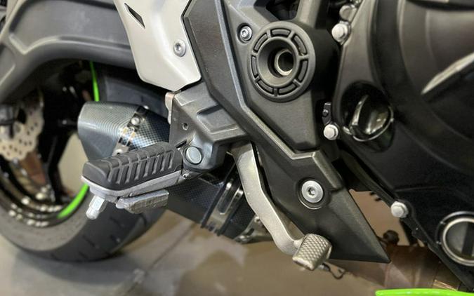 2023 Kawasaki Ninja 650 ABS KRT Edition