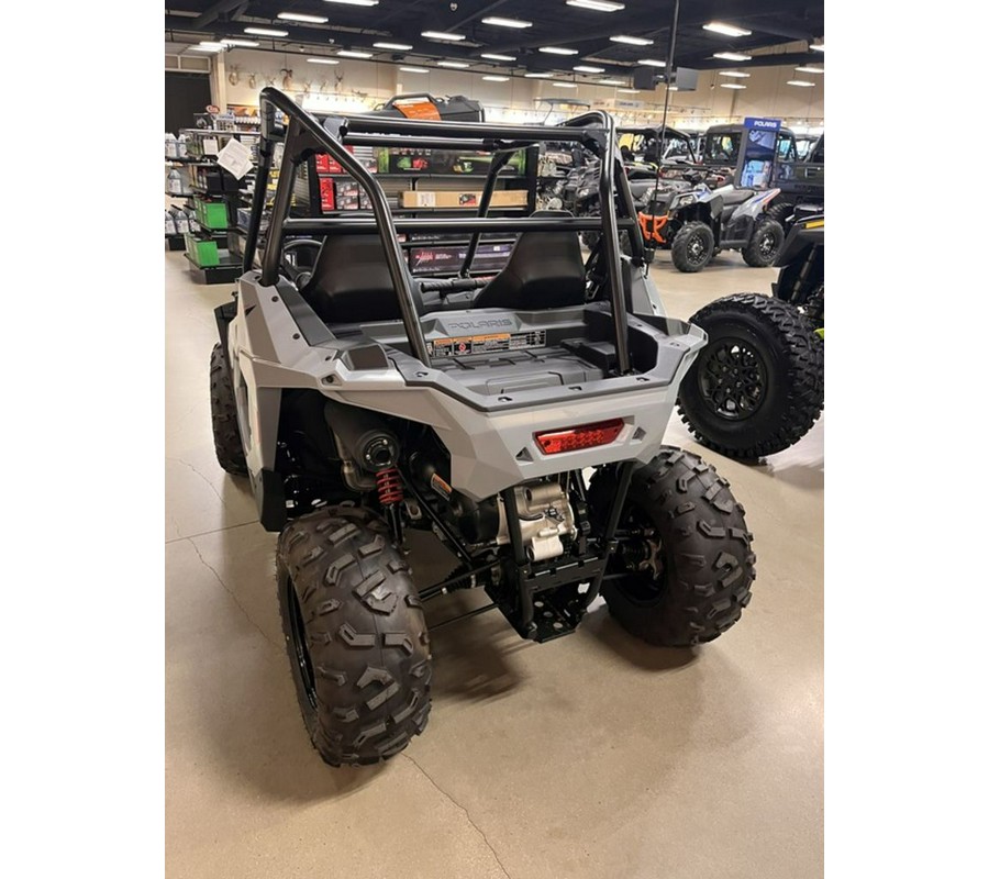 2024 Polaris RZR 200 EFI