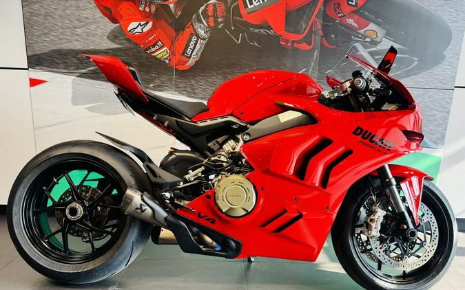 2024 Ducati Panigale V4 Red