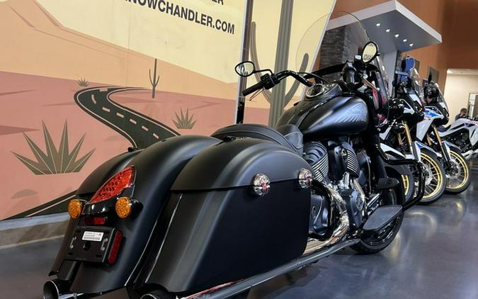 2018 Indian Springfield Dark Horse ABS Thunder Black Smoke