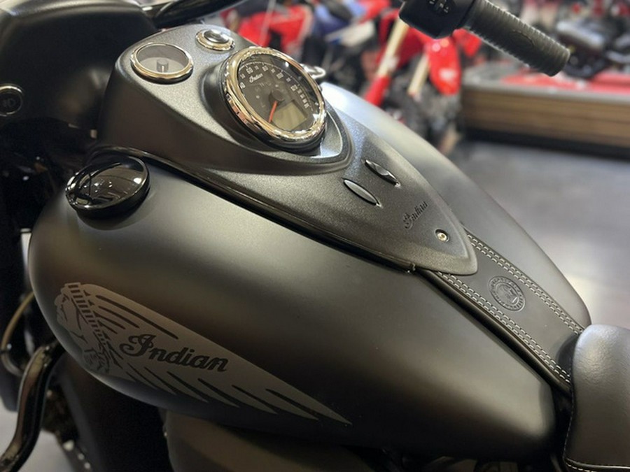2018 Indian Springfield Dark Horse ABS Thunder Black Smoke