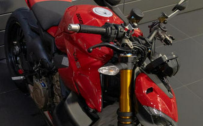 2024 Ducati Streetfighter V4 S Red