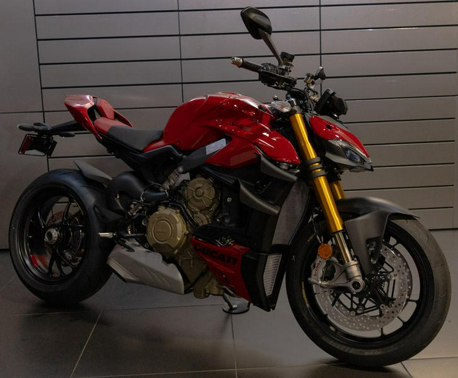 2024 Ducati Streetfighter V4 S Red