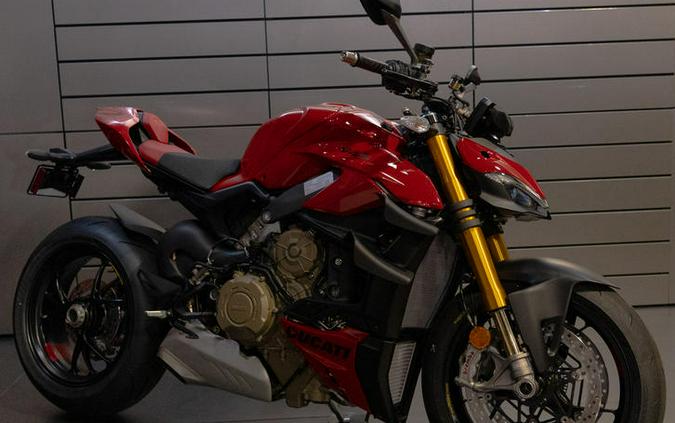 2024 Ducati Streetfighter V4 S Red